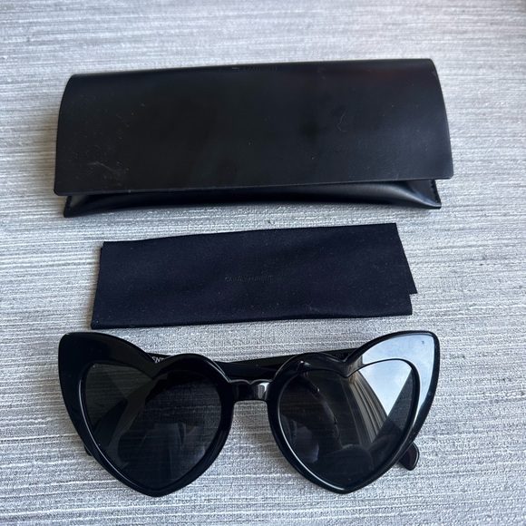 YSL Heart Cateye Sunglasses - Picture 1 of 6